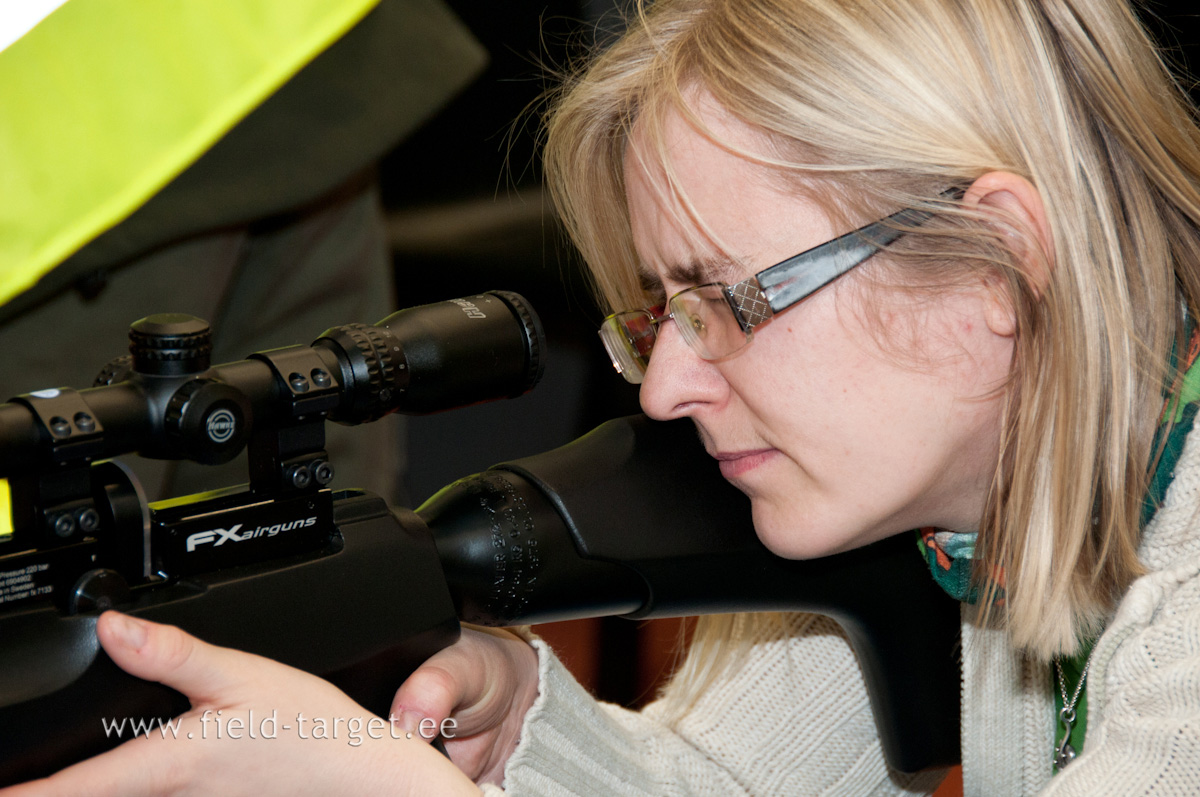 Kaiale tundub pisem püss sobivat